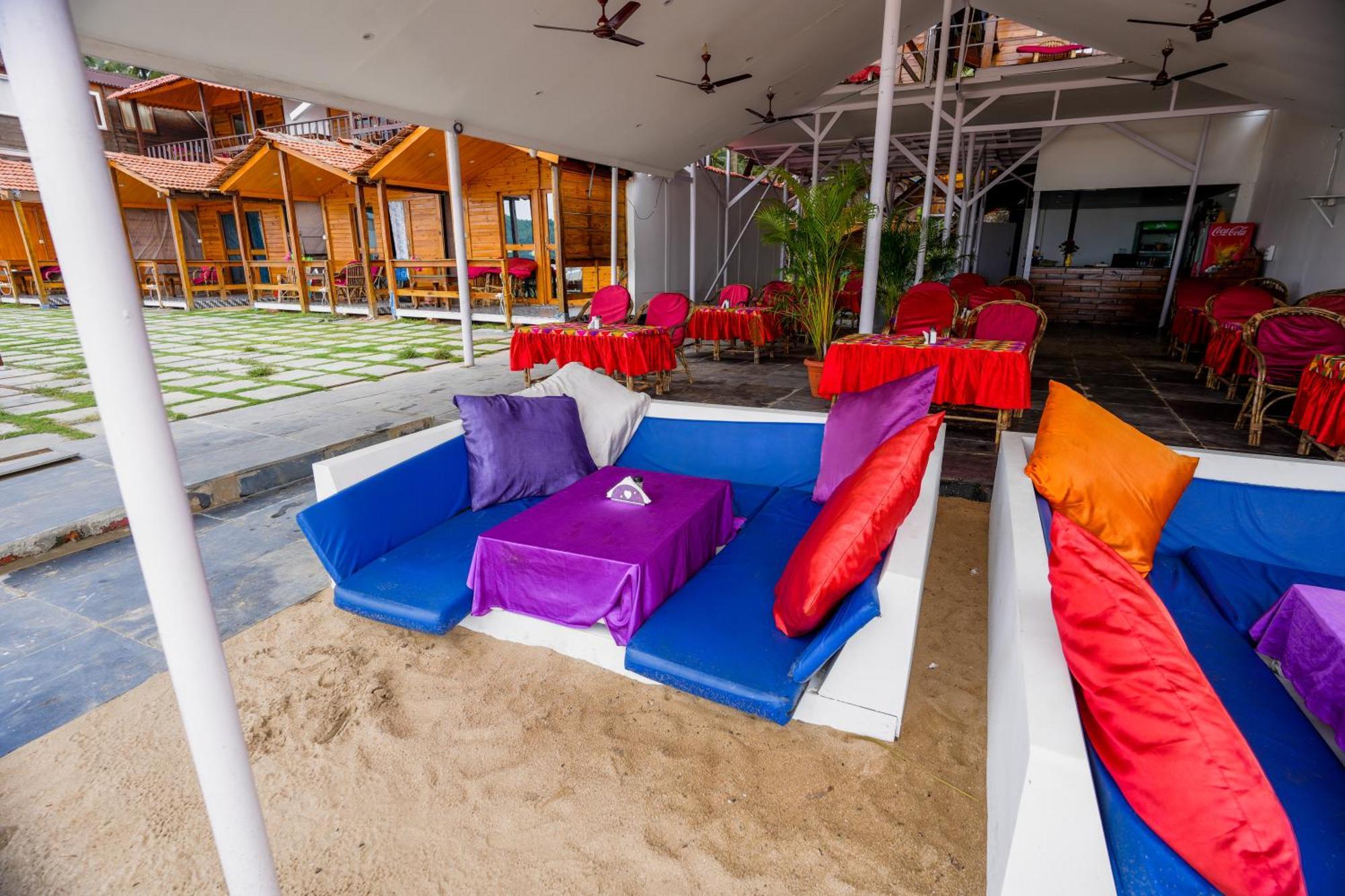 Om Sai Beach Resort Agonda Bagian luar foto