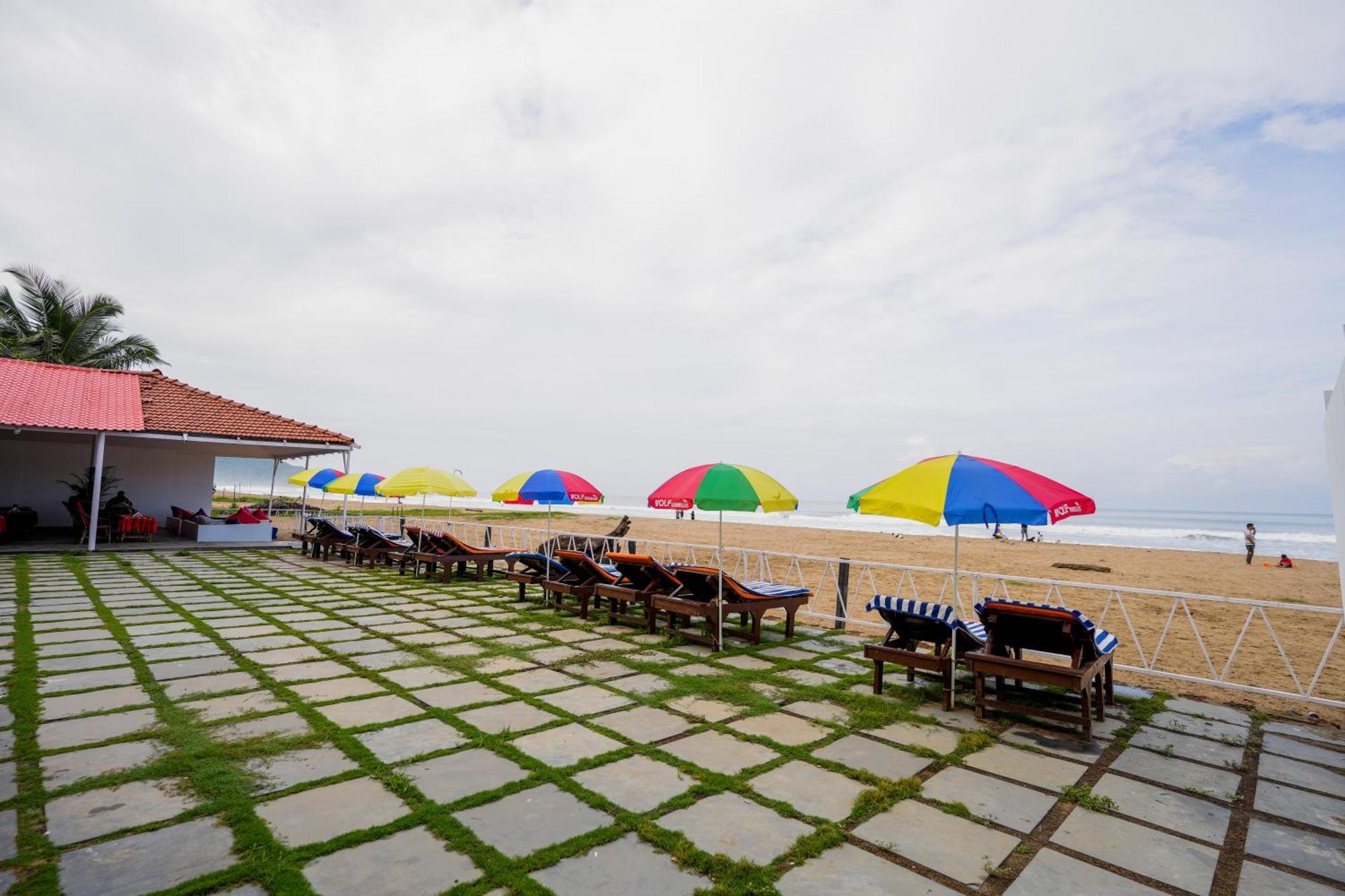 Om Sai Beach Resort Agonda Bagian luar foto